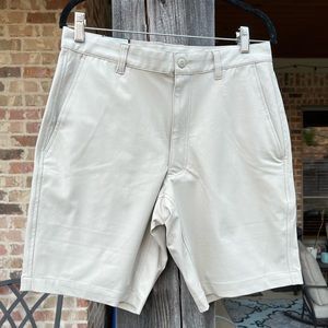 NWT FootJoy / Foot Joy Men’s 9” Performance Golf Shorts. Flat front. 30” waist.